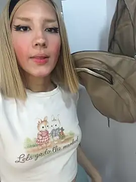 SweetBunnyGF online show from February 13, 10:50 pm