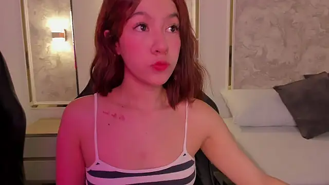 doll eyees  online show from September 20, 7:37 pm