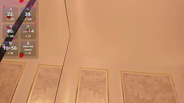 doll eyees  online show from October 9, 2:20 am