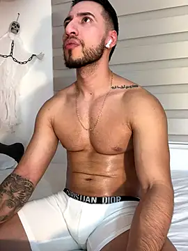 Thiago Hill online show from October 26, 5:41 pm