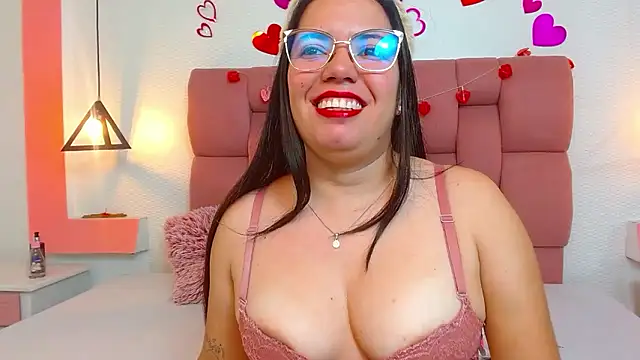 MelanyCruzz online show from September 10, 12:05 pm