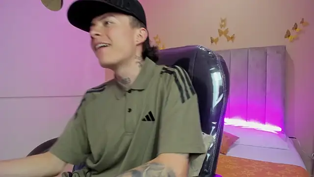 Nascary Fox online show from February 16, 8:05 pm