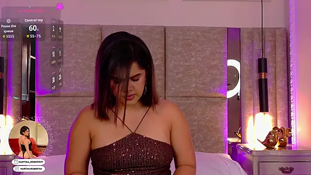 Martina-Roberts- online show from September 29, 3:33 am