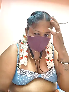 bakyasree143 online show from February 18, 7:43 pm