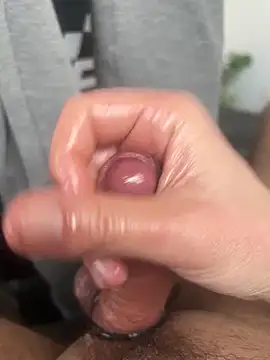 Snapshot of TerryM_F chatting on March 7, 9:17 am TerryM F online show from March 7, 9:17 am