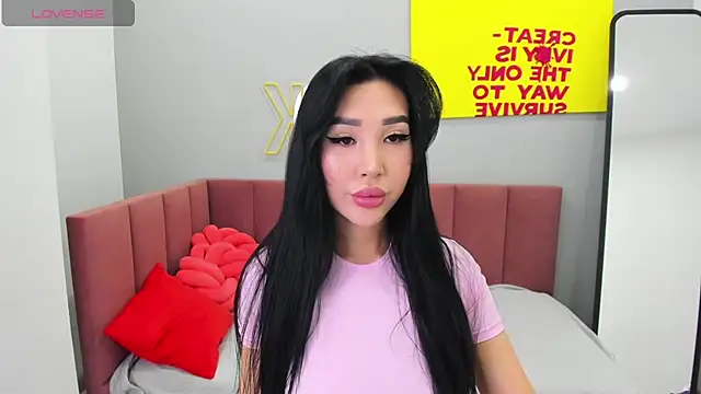 Jennifer Munoz online show from September 22, 2:57 am