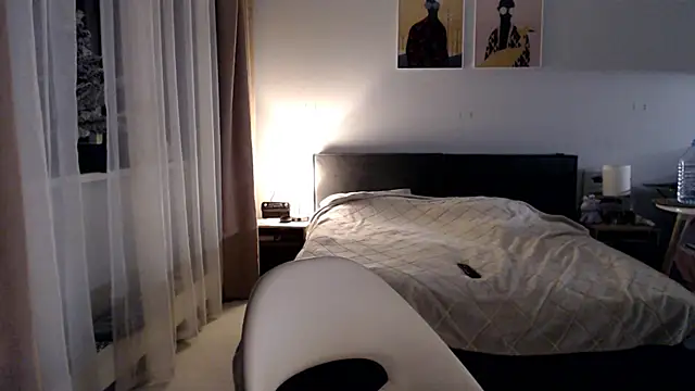 VivianCoke online show from January 8, 6:43 pm