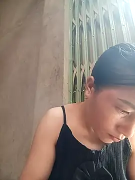 YAYAA-502 online show from September 22, 3:30 am