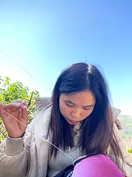 Ngoc-bbi online show from November 26, 3:40 am