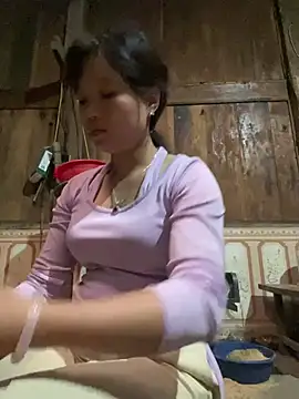 Ngoc-bbi online show from July 20, 10:34 pm