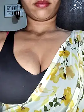 Savita2310 online show from December 15, 6:01 pm