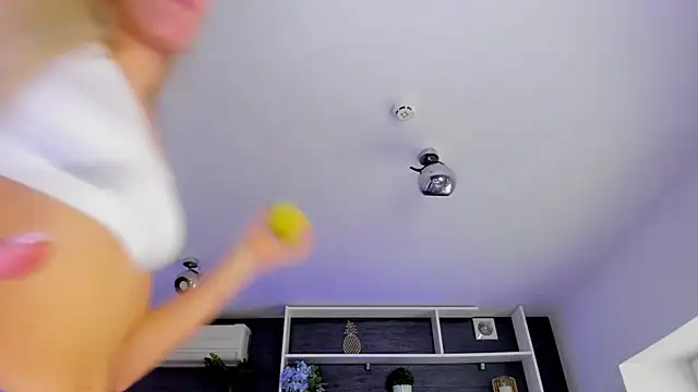 SabrinaSharm online show from February 23, 1:08 pm