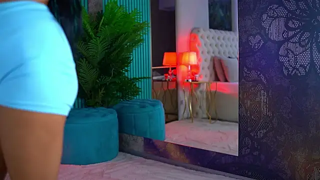 ArabellaPosh online show from February 2, 6:01 am