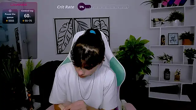 Cocoa Sins online show from October 1, 5:57 am