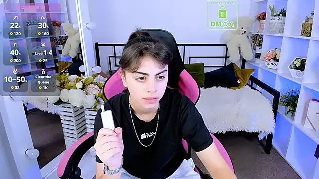 Cocoa Sins online show from October 20, 6:03 am