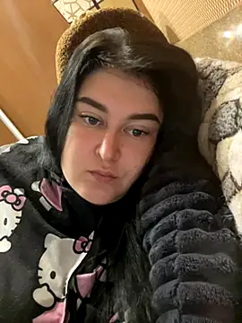 Snapshot of DazzzlingDame chatting on October 8, 2:14 pm DazzzlingDame online show from October 8, 2:14 pm