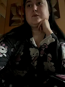 Snapshot of DazzzlingDame chatting on November 29, 7:11 am DazzzlingDame online show from November 29, 7:11 am