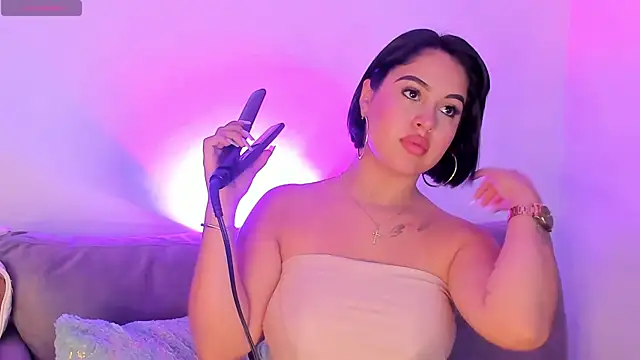 AnaLevii online show from January 7, 11:23 am