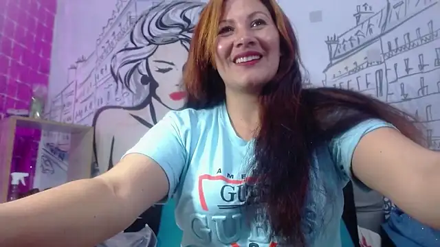 Snapshot of Caroll_Stone chatting on September 19, 3:34 pm Caroll Stone online show from September 19, 3:34 pm