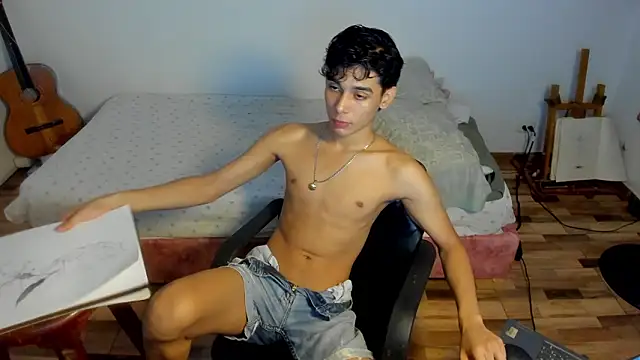 AliottTwink online show from January 15, 2:38 am