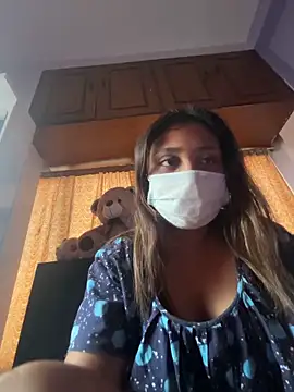 Snapshot of angelofyourworld chatting on March 28, 6:35 am angelofyourworld online show from March 28, 6:35 am