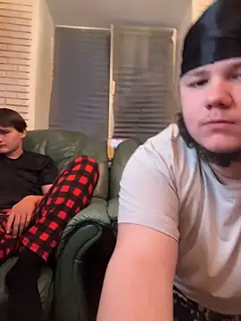 desiredude9 online show from December 15, 10:08 am