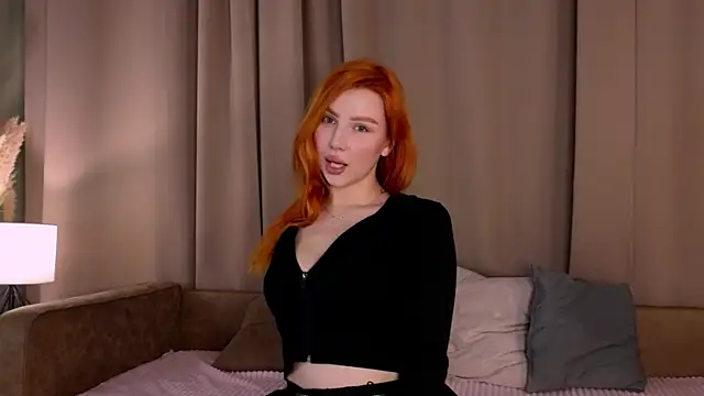Snapshot of TashaAlea chatting on September 10, 6:08 pm TashaAlea online show from September 10, 6:08 pm