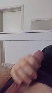 NewJoiner online show from February 16, 9:11 pm