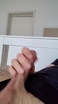 NewJoiner online show from May 3, 4:46 pm