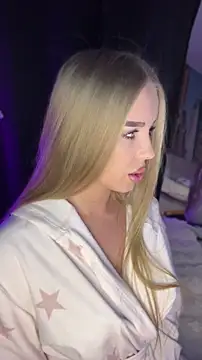 AubrieleRouj1 online show from April 30, 5:19 pm