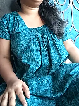Snapshot of Aaradhya_Sharma chatting on October 21, 11:00 am Aaradhya Sharma online show from October 21, 11:00 am