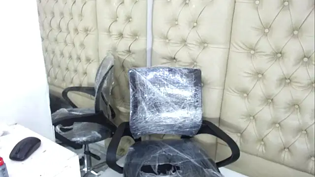 JessicaHott01 online show from November 11, 7:36 pm