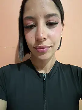 luvely online show from July 28, 9:47 pm