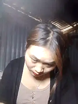 lusy-bae online show from February 10, 4:05 am