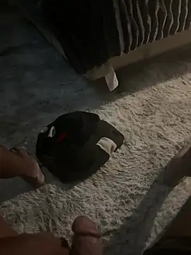 Snapshot of Mrblackurve chatting on February 17, 4:09 am Mrblackurve online show from February 17, 4:09 am