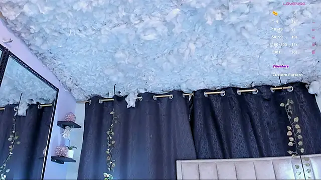 Snapshot of melody-rouss chatting on November 20, 3:07 am melody-rouss online show from November 20, 3:07 am