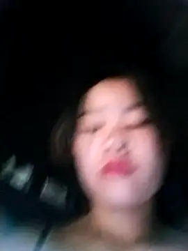 lylylove online show from October 23, 7:40 am