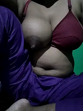 Snapshot of Maya-22 chatting on September 26, 3:38 pm Maya-22 online show from September 26, 3:38 pm