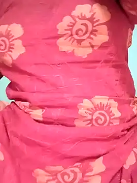 Snapshot of Maya-22 chatting on October 12, 4:00 am Maya-22 online show from October 12, 4:00 am