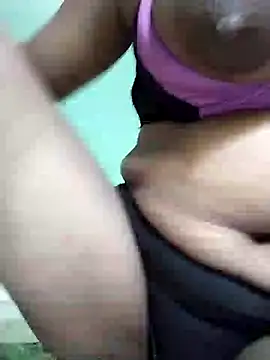 Snapshot of Maya-22 chatting on October 29, 3:31 am Maya-22 online show from October 29, 3:31 am