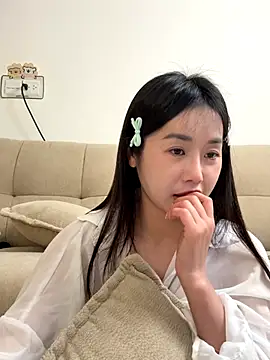 Snapshot of strawberry-ni chatting on November 2, 4:42 pm strawberry-ni online show from November 2, 4:42 pm