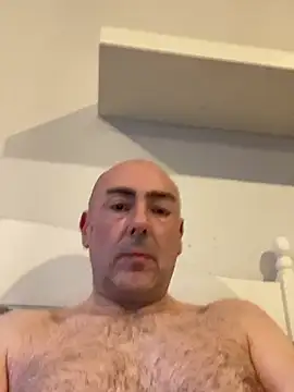 Snapshot of Richmcgee chatting on March 20, 6:13 pm Richmcgee online show from March 20, 6:13 pm