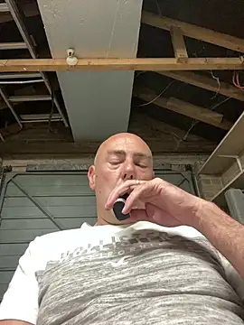 Richmcgee online show from June 7, 7:28 pm