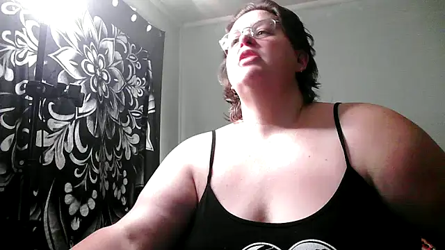 AngelDiamond online show from September 18, 1:18 am