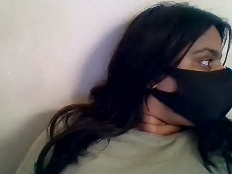 Snapshot of Vaani_Singha chatting on April 2, 5:27 am Vaani Singha online show from April 2, 5:27 am