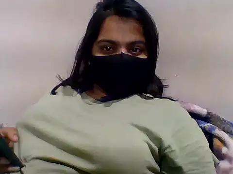 Snapshot of Vaani_Singha chatting on April 21, 12:11 pm Vaani Singha online show from April 21, 12:11 pm