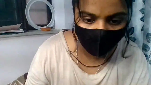Snapshot of Vaani_Singha chatting on July 24, 5:27 am Vaani Singha online show from July 24, 5:27 am