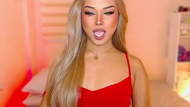 Snapshot of MissRumi_Hunter chatting on October 16, 6:53 pm MissRumi Hunter online show from October 16, 6:53 pm