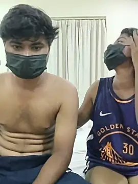 WB couple143 online show from June 21, 7:05 pm