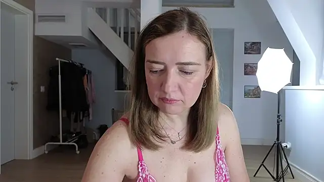 Snapshot of Blue_Angel_Sweet chatting on December 18, 4:18 am Blue Angel Sweet online show from December 18, 4:18 am